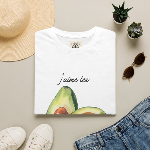 Avocado T-Shirt — "J'aime les Avocats" French Script Casual Tee