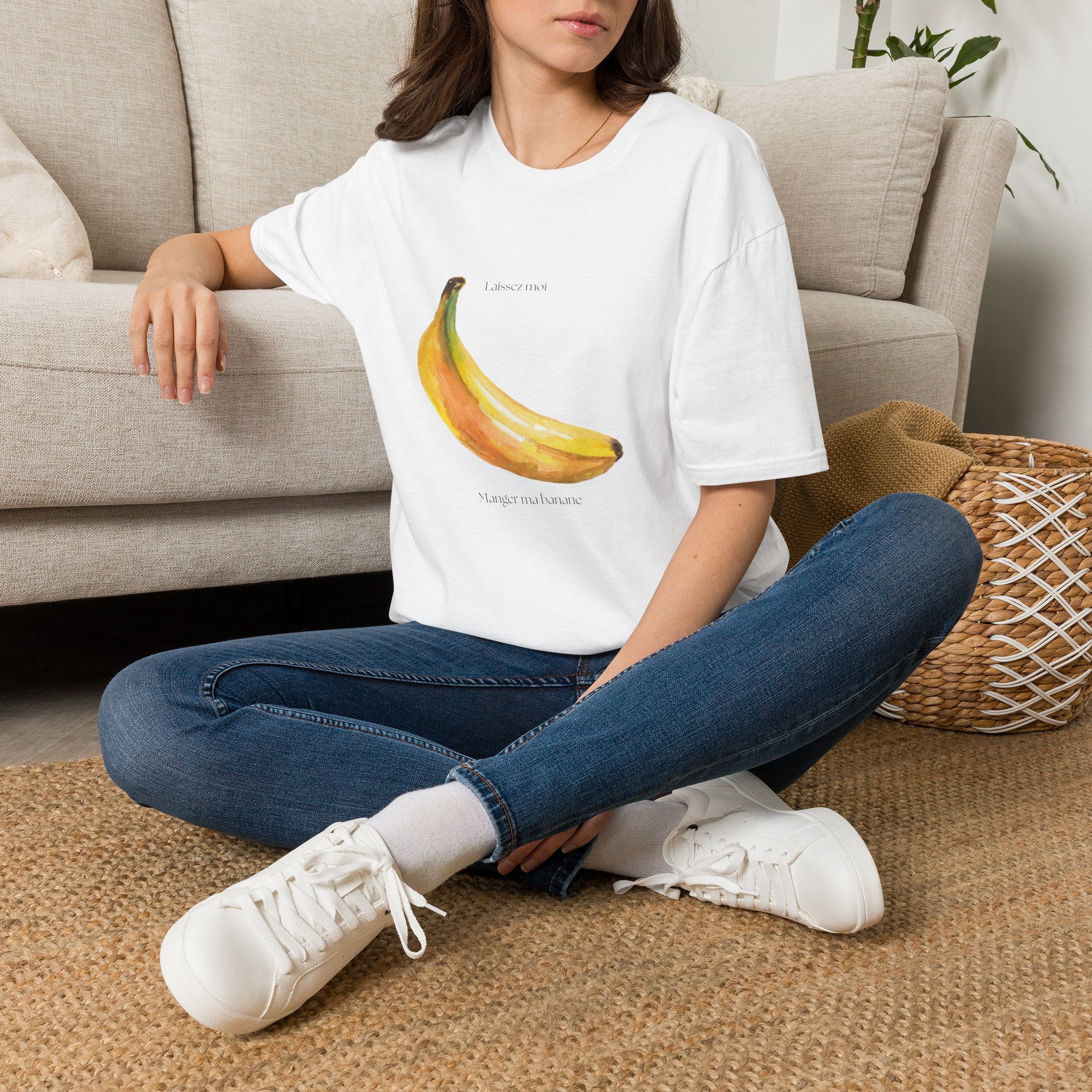 Laissez moi manger ma banane-Banana Graphic T-Shirt — Minimal Fruit Art