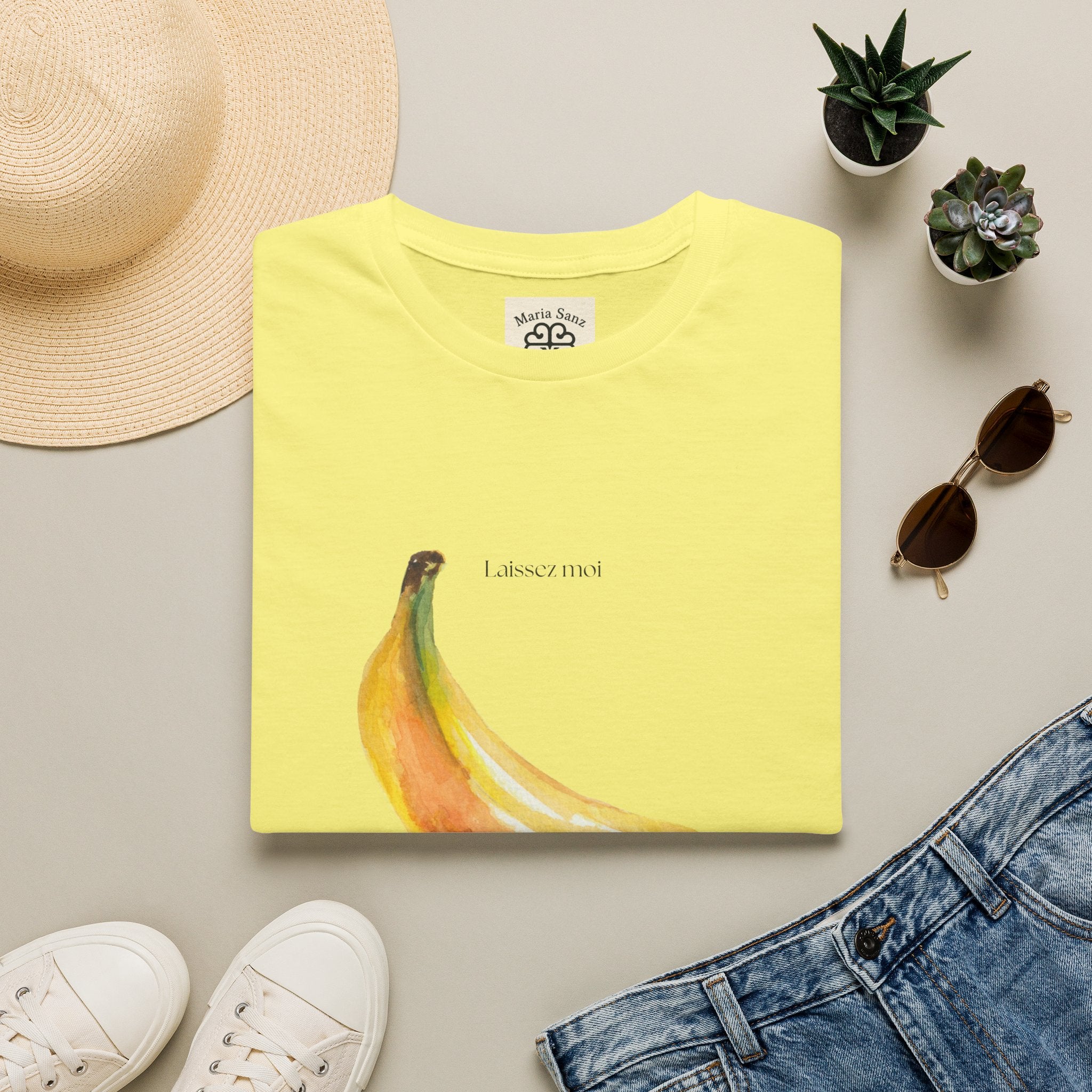 Laissez moi manger ma banane-Banana Graphic T-Shirt — Minimal Fruit Art