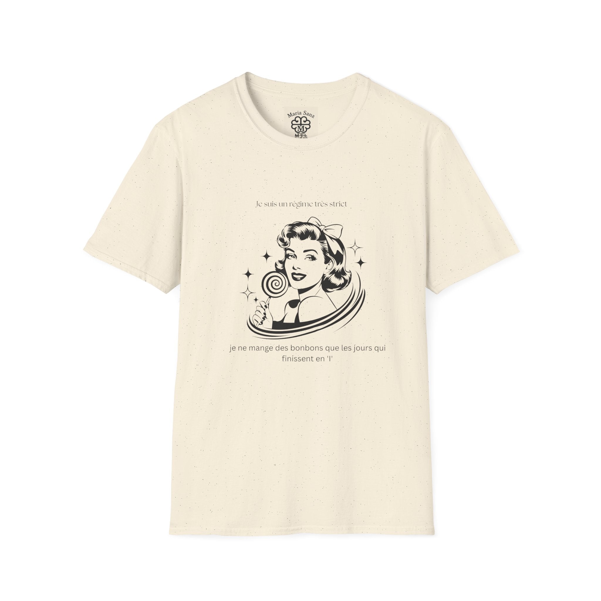 Retro Woman Graphic T-Shirt — "She Wants To Be Famous" Vintage Pop Art Tee