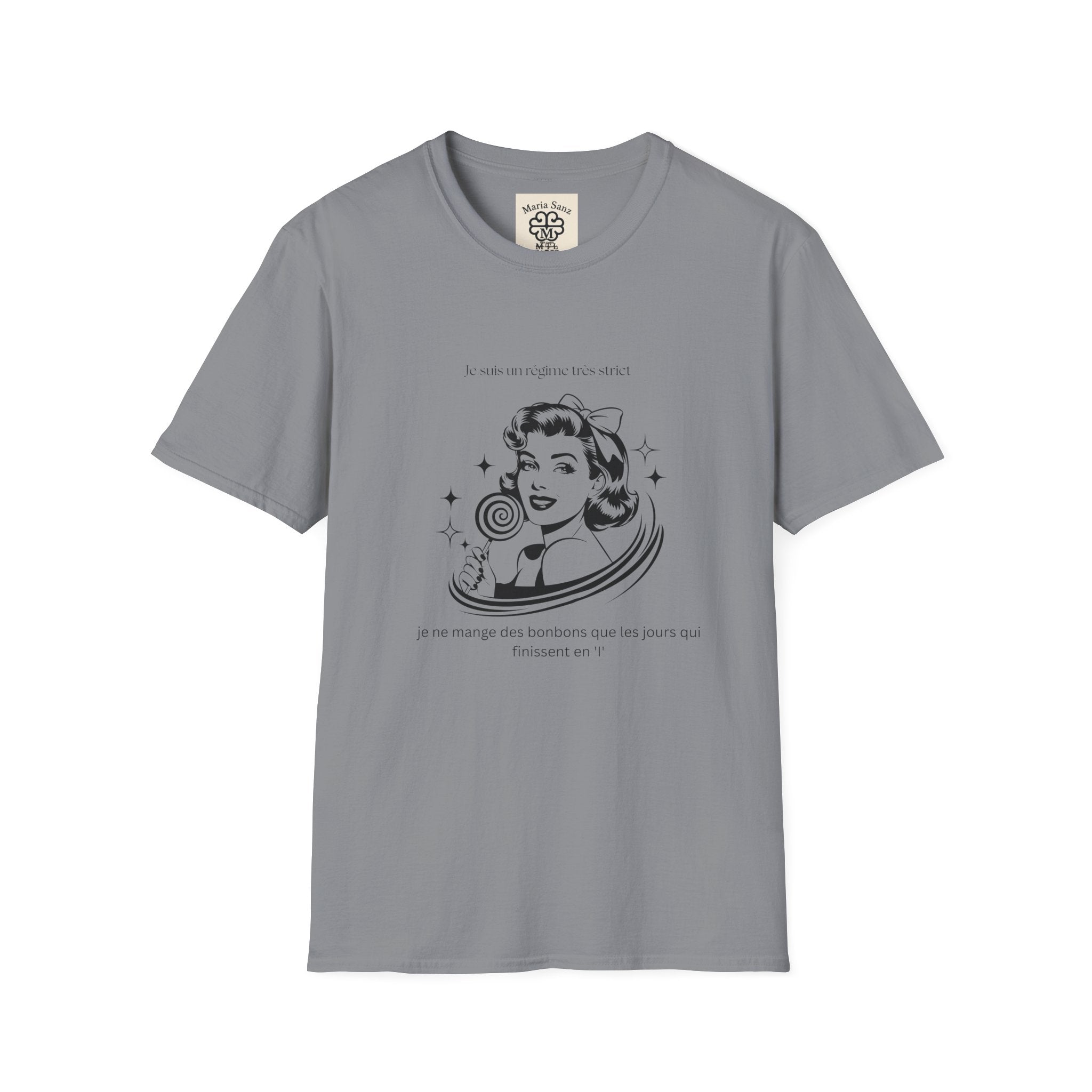 Retro Woman Graphic T-Shirt — "She Wants To Be Famous" Vintage Pop Art Tee